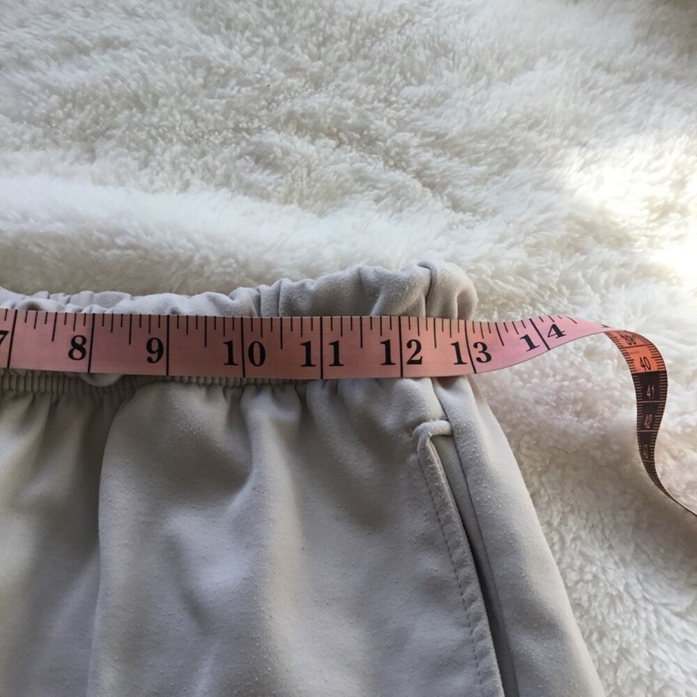 Men Light Gray Casual Shorts - Picture 10 of 14